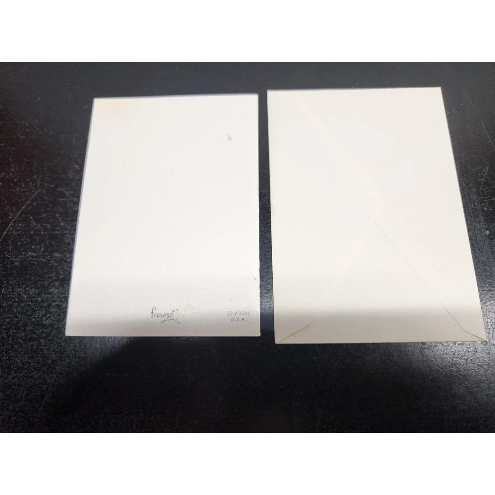 Vintage Fravessi-Lamont Valentine Card Bear Heart Honey of a Valentine 10 V 3201